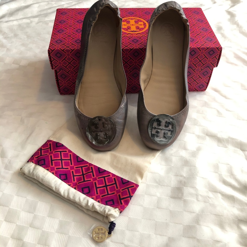 Tory Burch Travel Ballet Flats sz 6.5 in Gunmetal